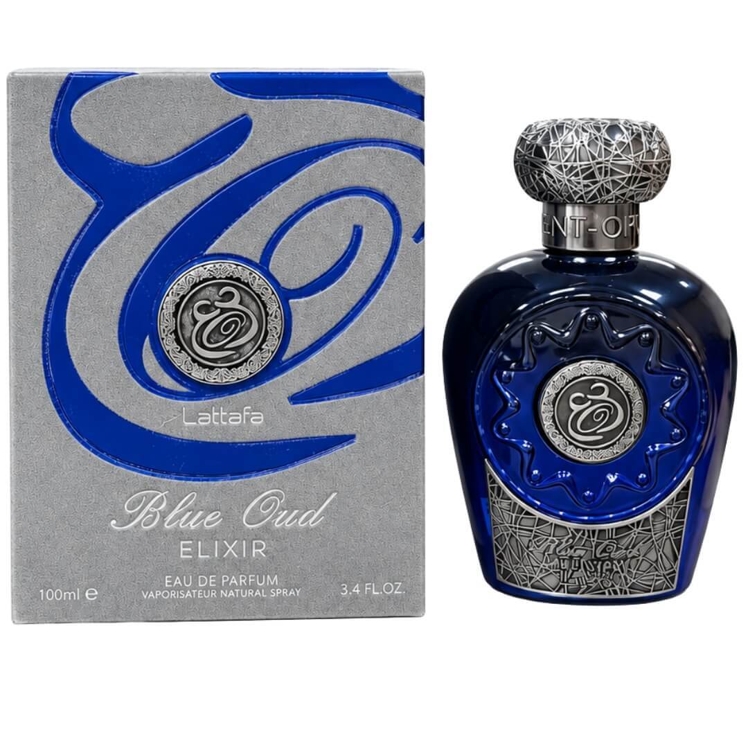 Blue Oud Elixir apa de parfum, sticlă albastru închis prezentată alături de cutia sa, cu capac argintiu texturat și emblemă circulară argintie pe partea frontală.